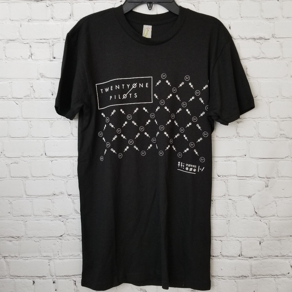 Twenty One Pilots Clique Tee